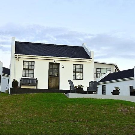 Agulhas Heights Self-Catering Cottages ภายนอก รูปภาพ