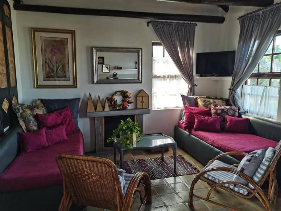 Agulhas Heights Self-Catering Cottages ภายนอก รูปภาพ