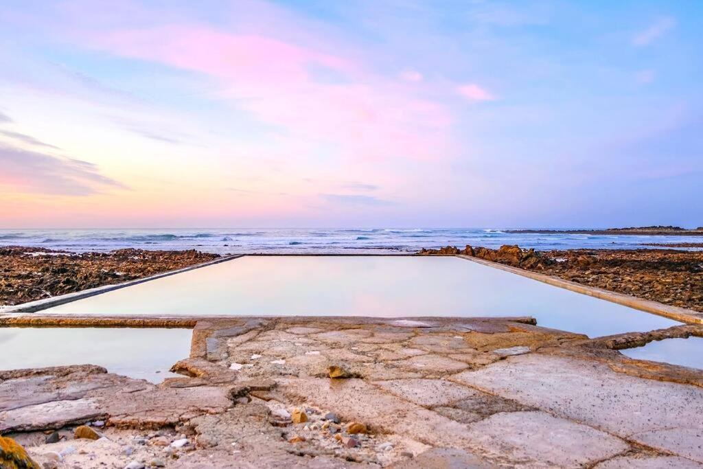 Agulhas Heights Self-Catering Cottages ภายนอก รูปภาพ