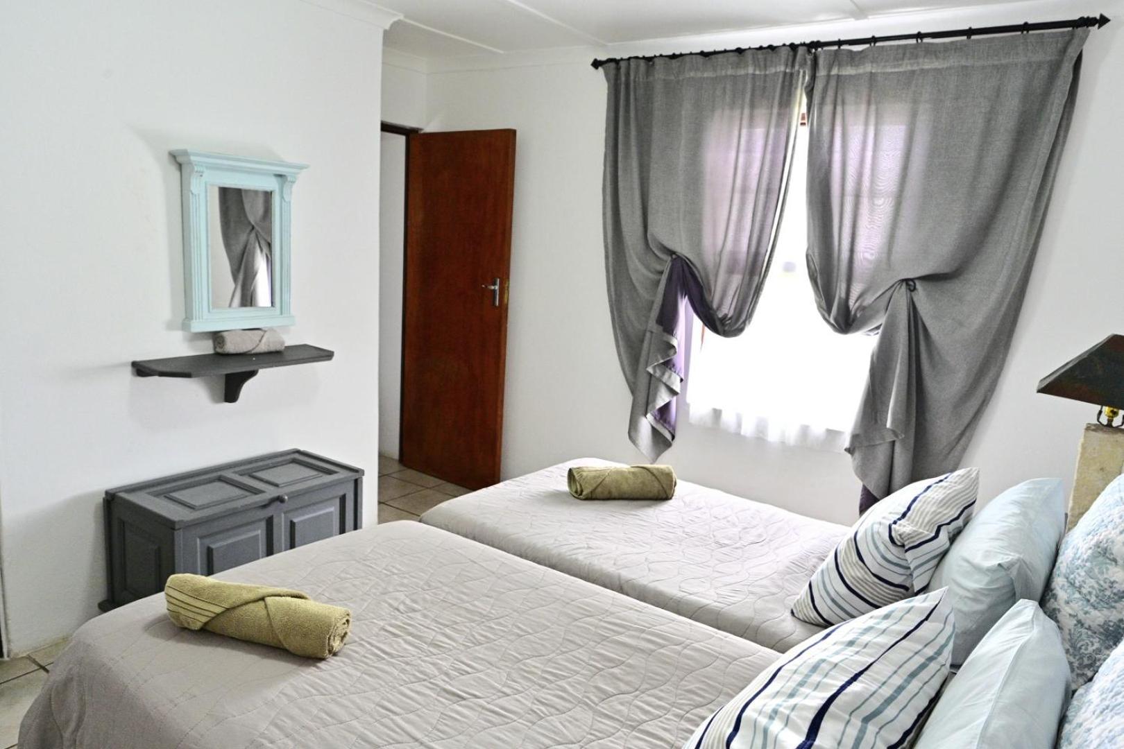 Agulhas Heights Self-Catering Cottages ภายนอก รูปภาพ